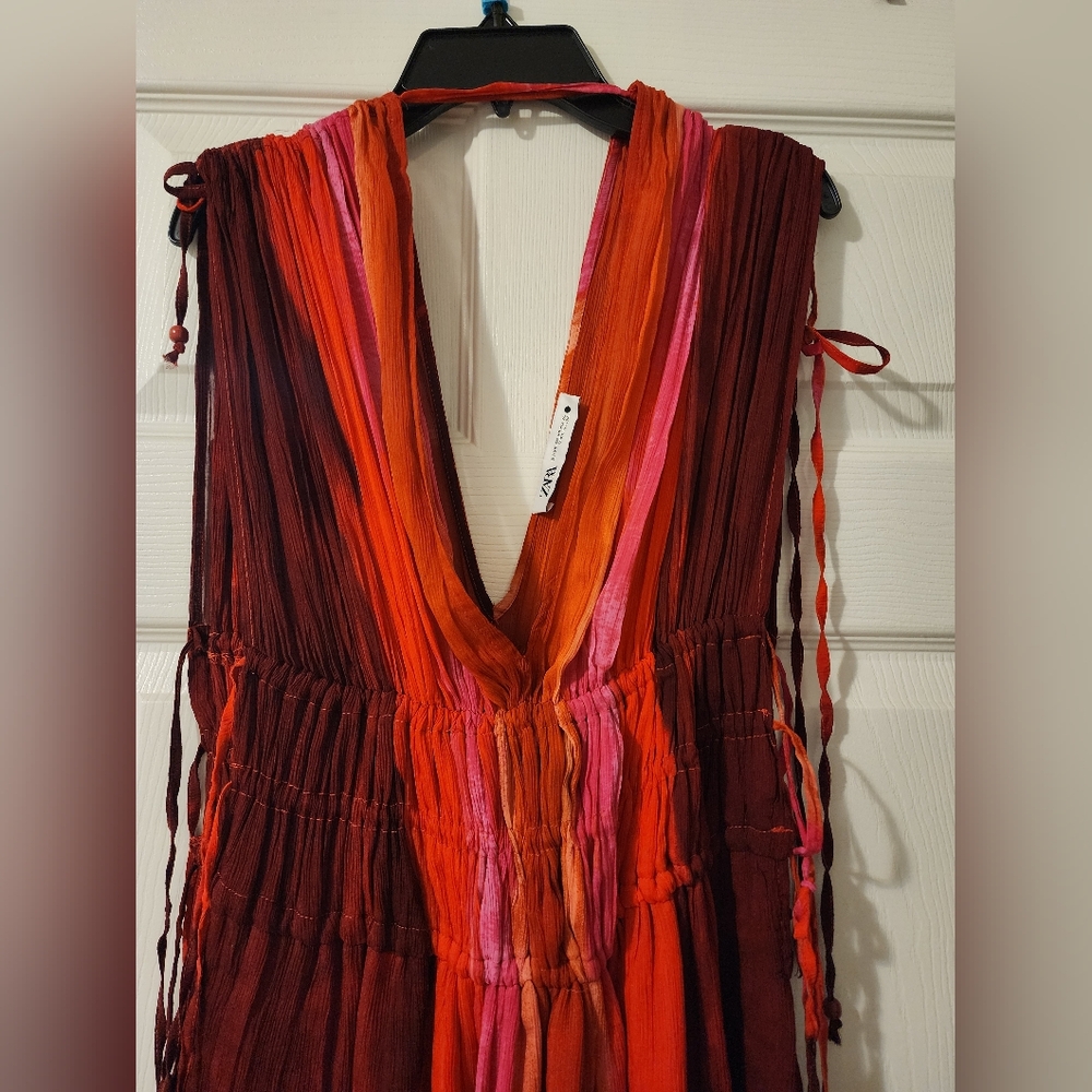 Zara Backless Dress - Red and Pink Hues